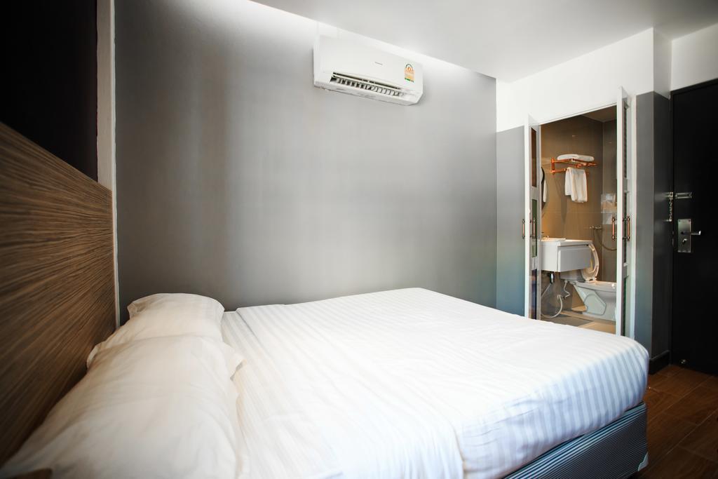 Cloud 9 Lodge Бангкок Номер фото