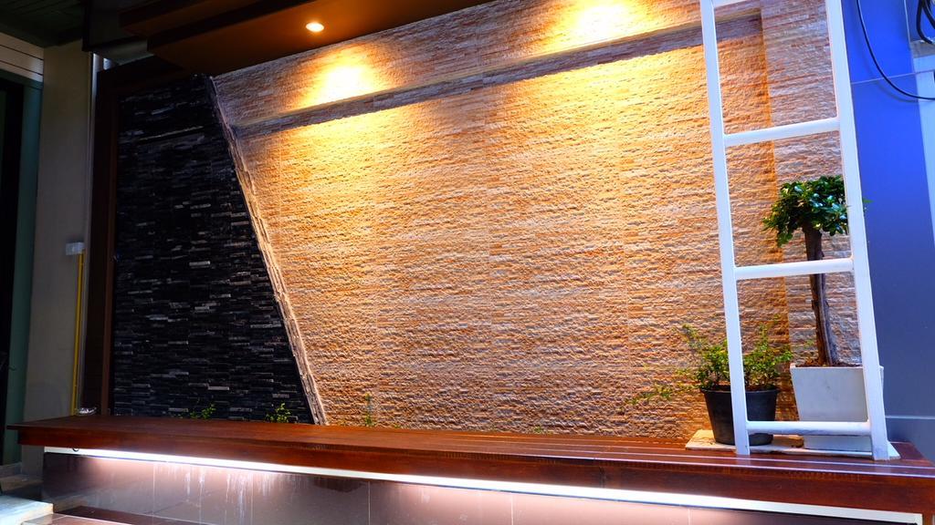 Cloud 9 Lodge Бангкок Экстерьер фото